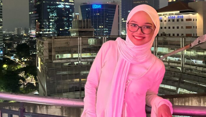 Zulaeyka Cono Sukses Hibur Pengunjung Mall di Event Playful Entertainment