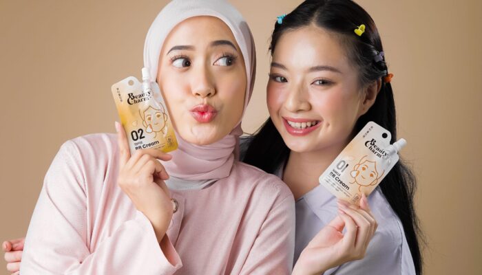 Beauty Charm: Solusi Perawatan Kulit Remaja Indonesia