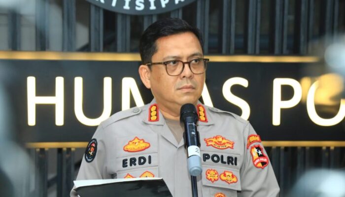 Jajaran Polri Gelar Salat Ghaib Untuk Anggota yang Gugur 