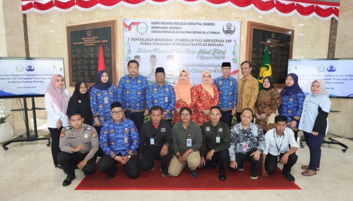 Sambut Hari Raya, Korpri Setjen DPD RI Serahkan 1001 Bingkisan Lebaran