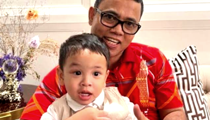 Haji Faisal Khawatir Gala Sky Saat Tahu Kedua Orang Tuanya Tiada   