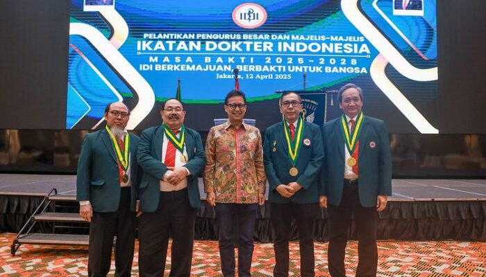 Menkes Hadiri Pelantikan Pengurus Besar IDI, Bersama Bangun Ketahanan Kesehatan