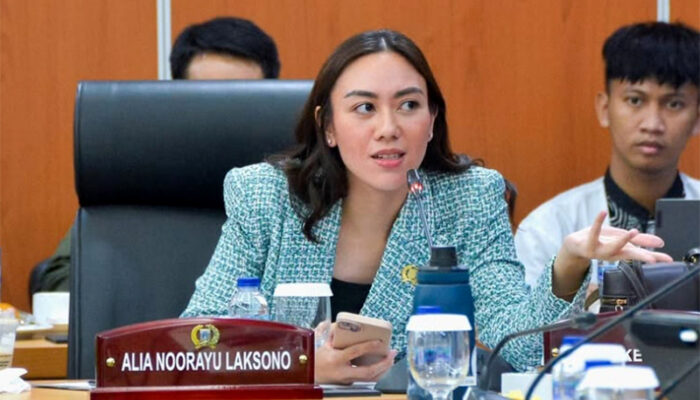Legislator Alia Noorayu Laksono, Apresiasi Digitalisasi Rekrutmen PPSU dan Damkar oleh Pemprov DKI Jakarta.