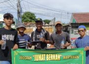 Pasca Lebaran, PJBW Lanjut Berbagi 50 Boks Nasi & Air Mineral ke Warga Babelan Bekasi