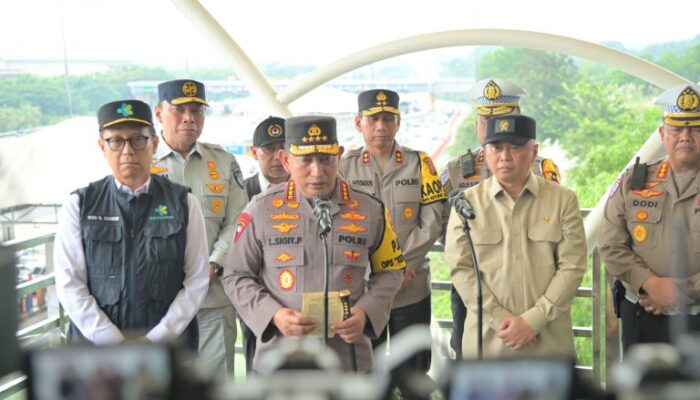 Kapolri Cek Arus Balik Lebaran di Tol Cikatama