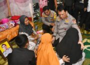 Bripka Husni Dianugerahi Kenaikan Pangkat Anumerta,Gugur Saat Lerai Bentrokan.