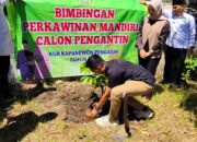 Peringati Hari Bumi 48 Calon Pengantin di Kulon Progo Ikut Aksi Tanam Sejuta Pohon Matoa