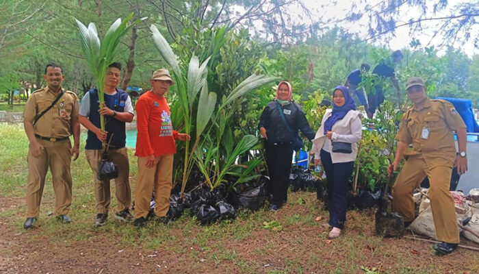 Warga Pulau Sabira Apresiasi Bantuan Bibit Pohon Gratis