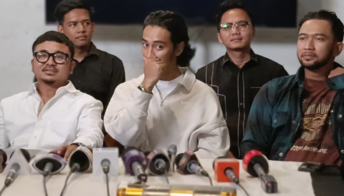 Ulang Tahun ke-24, Abidzar Al Ghifari Hadiahi Ibunda dengan Somasi untuk Haters