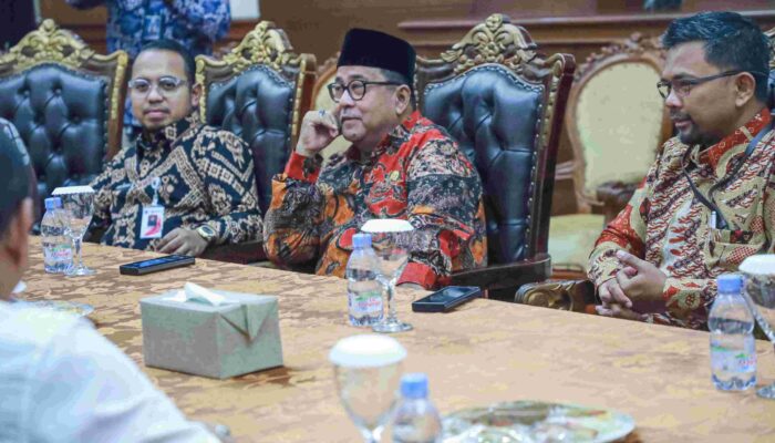 Wagub Rano dan Gubernur Andra Soni Siapkan Draf Transportasi Trans-Jabodetabek
