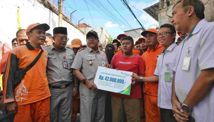 Pemprov DKI Jakarta Sampaikan Duka dan Pastikan Hak-hak Almarhum Teguh Budiarto Dipenuhi