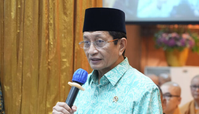 Menag Nasaruddin Umar: Waisak Momentum Menanamkan Kebajikan dan Wujudkan Perdamean Dunia