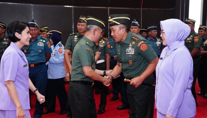 32 Perwira Tinggi TNI Naik Pangkat: Tanda Kehormatan, Simbol Tanggung Jawab