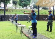 JAGA KETAHANAN MENTAL DAN FISIK, DANSESKOAL LAKSANAKAN LATIHAN MENEMBAK