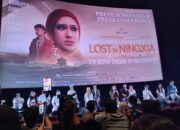 Film Assalamualaikum Beijing 2 : Lost In Ningxia Segera Tayang di Bioskop Mulai 19 Juni 2025 dibintangi Yasmin Napper, Baskara Mahendra, Ria Ricis.