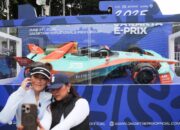 Replika Mobil Balap Listrik Formula E Gen 3 Evo Pukau Pengunjung HBKB Sudirman-Thamrin