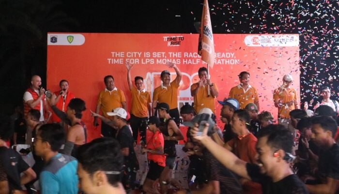 Rano Lepas Peserta LPS Monas Half Marathon 2025