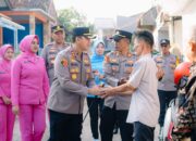KONDISI RUMAH RUSAK PARAH, KAPOLRES BEDAH RUMAH PURNAWIRAWAN POLRI