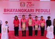 Ketum Bhayangkari Ny. Juliati Sigit Prabowo Lakukan Baksos di Sorong