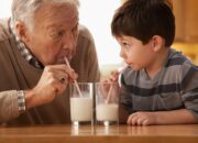 Rutin Minum Susu Bisa Cegah Anemia hingga Gangguan Tumbuh Kembang Anak