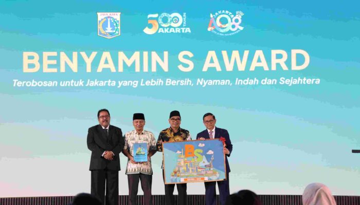 Ajak Warga Ciptakan Jakarta Bersih, Nyaman, Indah, dan Sejahtera,Gubernur Pramono Luncurkan Benyamin S. Award