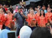 Hadiri Pertunjukan Seni di CFD, Wagub Rano Dorong Jakarta Jadi Kota Bahagia