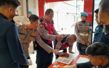 Propam Polda Metro Jaya Gelar Pemeriksaan Disiplin di Polsek Kelapa Gading