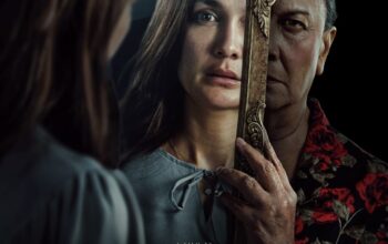 Cermin Misterius yang Menjebak Luna Maya Bersama Christine Hakim Film Horor Sukma Garapan Baim Wong Rilis Teaser Trailer & Poster Tayang 11 September 2025
