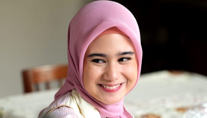 Terbongkar Pengakuan Tissa Biani: Kisah Pilu Jadi Pilihan Kedua di Balik Assalamualaikum Baitullah!