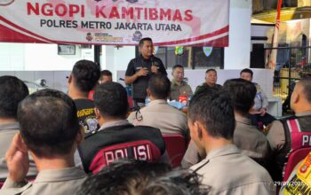 Kapolsek Pademangan Gelar Ngopi Kamtibmas dan Nobar Final AFF U-23 Bersama Warga dan Stakeholder