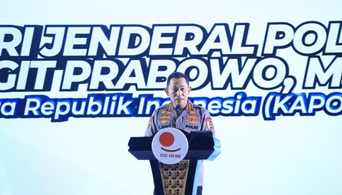 Kapolri Terima Penghargaan dari ITUC-AP, Tegaskan Komitmen Polri Kawal Kesejahteraan Buruh dan Stabilitas Industri