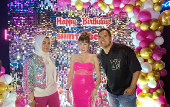 Momen Romantis! Saipul Jamil dan Shinta Bebi Rayakan Ulang Tahun Bareng, Dihadiri Artis Top dan Umumkan Album Baru