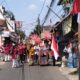 Babinsa Kelurahan Klender Amankan Karnaval HUT RI ke-80 di Wilayah Binaan