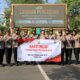 Sambut HUT Ke-77, Polwan Polres Metro Bekasi Kota Gelar Bakti Religi Bersihkan Masjid