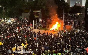 Gelombang Aksi Massa Meluas, Sejumlah Kediaman Pejabat Jadi Sasaran Penjarahan