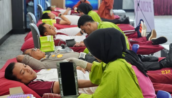 HUT ke-70, Korlantas Polri Gelar Donor Darah untuk Bantu Sesama