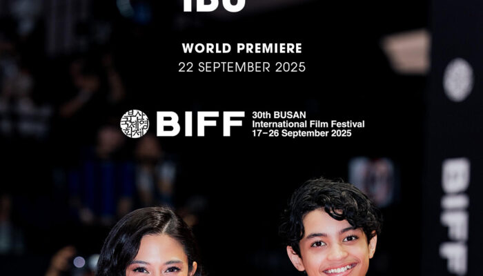 Kompak dan Hangat! Penampilan Dian Sastrowardoyo dan Ali Fikry di Red Carpet Busan International Film Festival 2025