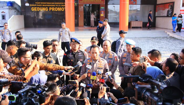 Presiden Jenguk Polisi Korban Kerusuhan, Kapolri Pastikan Pemulihan Keamanan dan Penegakan Hukum