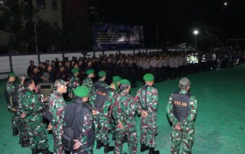 Wakapolres Jakbar Pimpin Patroli Skala Besar, Tegaskan Komitmen Jaga Kenyamanan Warga