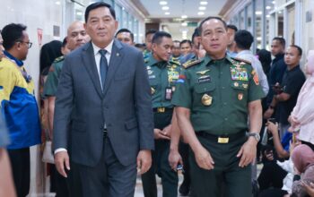 Panglima TNI dan Menhan RI Hadiri Raker dengan Komisi I DPR RI Bahas Penyesuaian Anggaran 2026