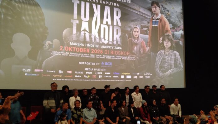 Nicholas Saputra Jadi Satu-Satunya Penumpangvvv Selamat di Film Tukar Takdir