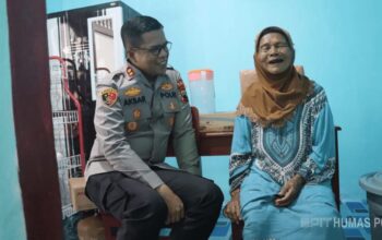 Bahagianya Nenek Wini Usai Dapat Bantuan Bedah Rumah