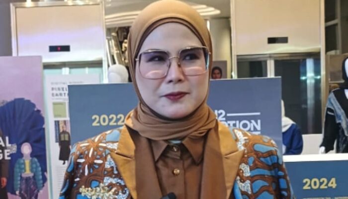 “Silent Fire” Nina Nugroho: Saat Ketenangan Perempuan Menjadi Api yang Menyala