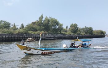 Gerak Cepat Satgas Marinir Nusa Barung Menolong Korban Laka Laut Di Jember