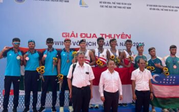 LAGI-LAGI JUARA! PRAJURIT KOLINLAMIL KIBARKAN MERAH PUTIH DI LANGIT VIETNAM!