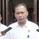Cemburu Buta Berujung Tragis, Polsek Kebon Jeruk Rekonstruksi Kasus Penganiayaan Suami oleh Istri Sendiri