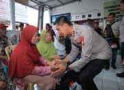 Kapolres Bekasi Kota Gelar Bakti Kesehatan dan Sosial di Wilayah Polsek Medansatria