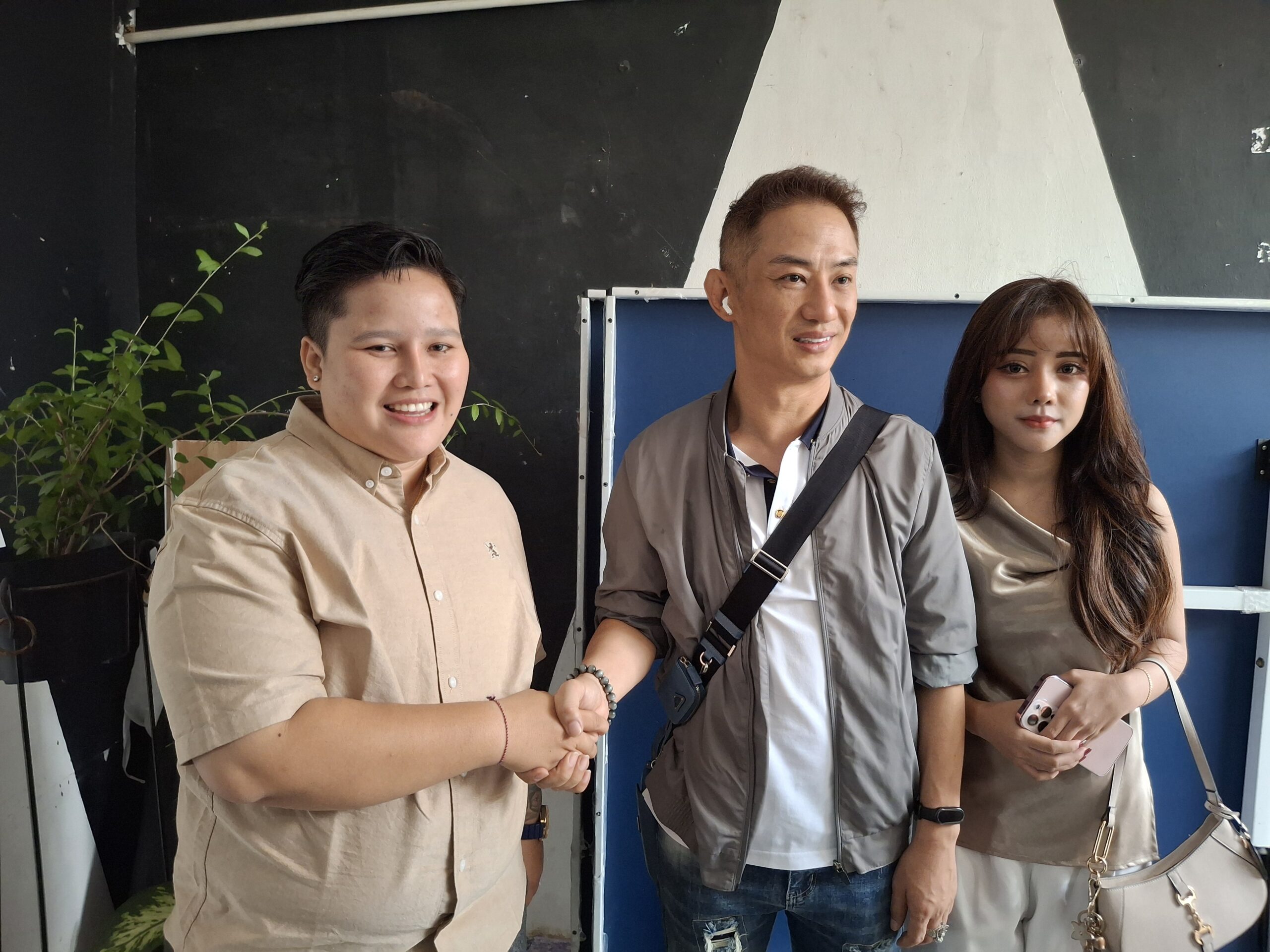 Ade Ratnasari dan Budiman Tiang Resmi Berdamai di Komnas Perempuan