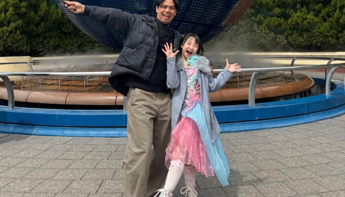 MV “Aku Bahagia” Etenia Croft Tampilkan Pesona Musim Semi Jepang, Bikin Hati Ikut Senang!