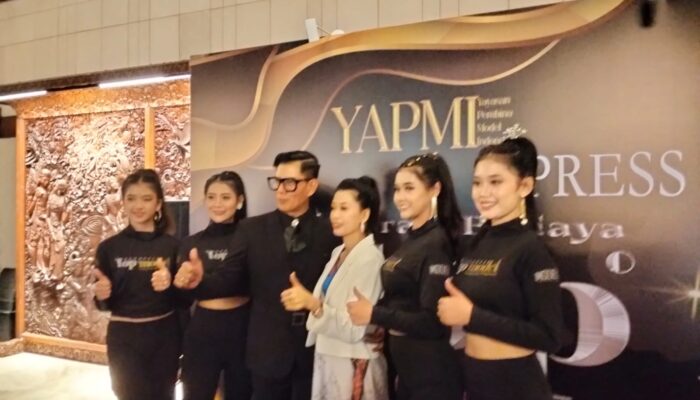 Perayaan 45 Tahun Yapmi Gemparkan TMII: Fashion Bertemu Budaya di Panggung Top Model Indonesia 2025